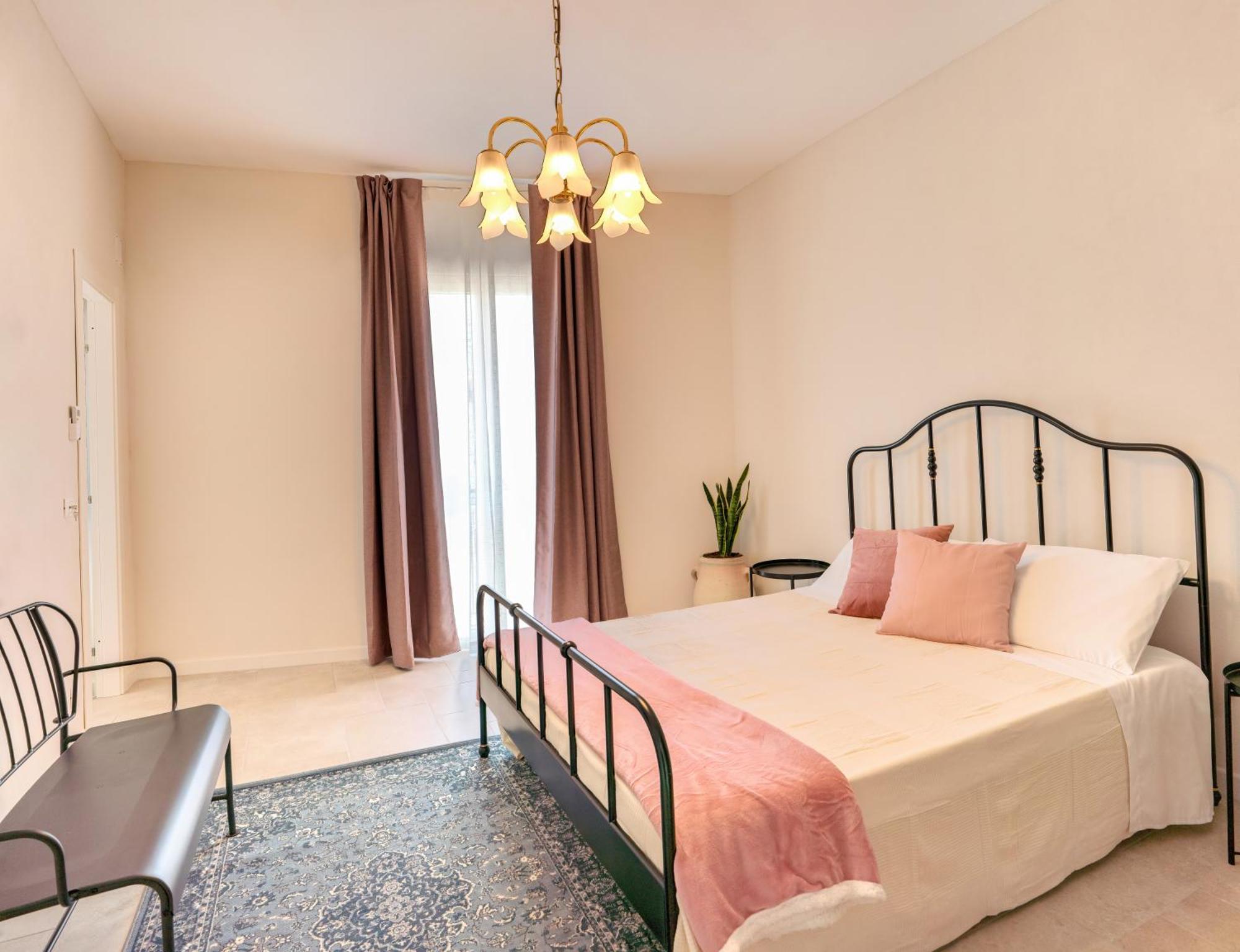 Appartement Vico Larzio 6 "Terrazza Sul Vico" à Noto Extérieur photo